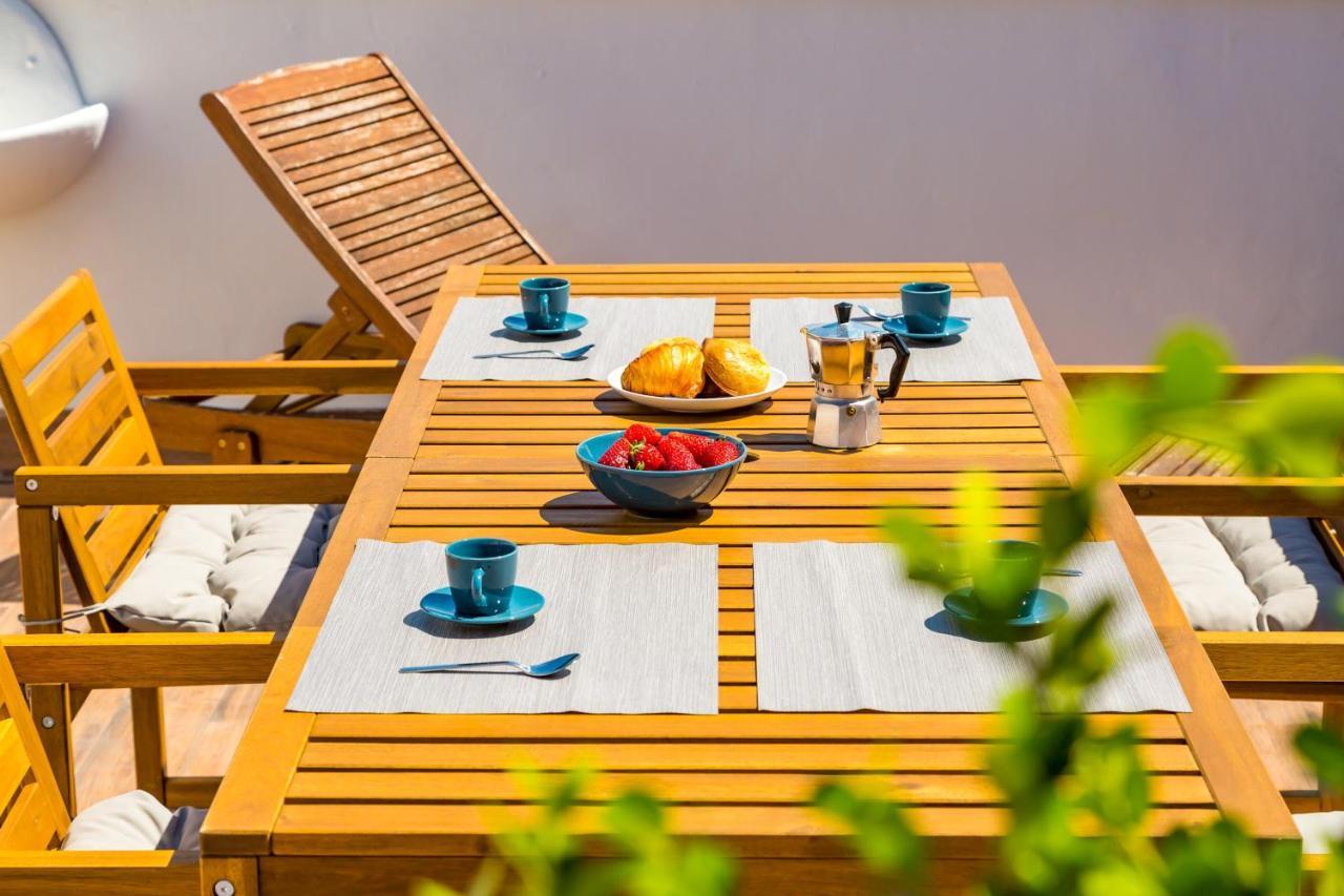 Viewsuvio Terrace At Historical Center By Napoliapartments Exterior photo